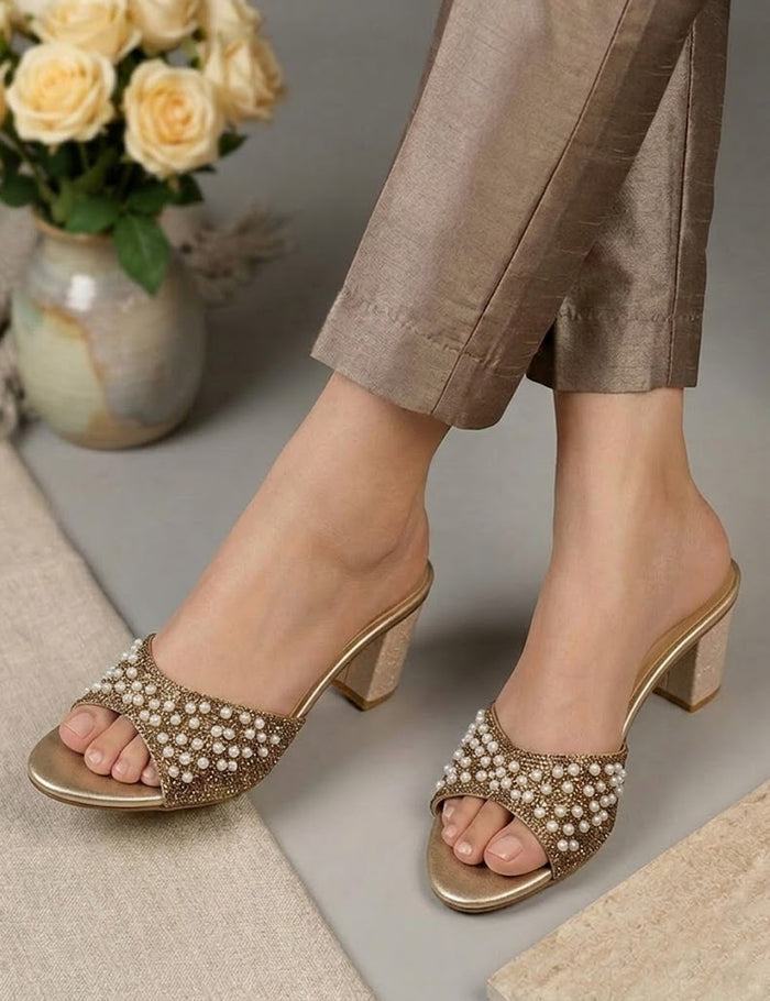 Luxury Pearl Beaded Party Wear Slippers