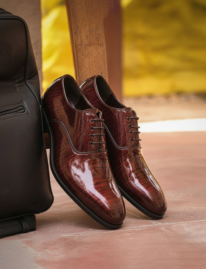 Maroon patent wholecut Laces Shoes