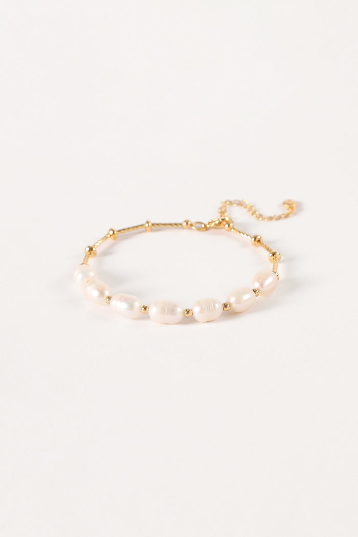 Petal and Pup USA ACCESSORIES Ren Pearl Bracelet - Gold One Size