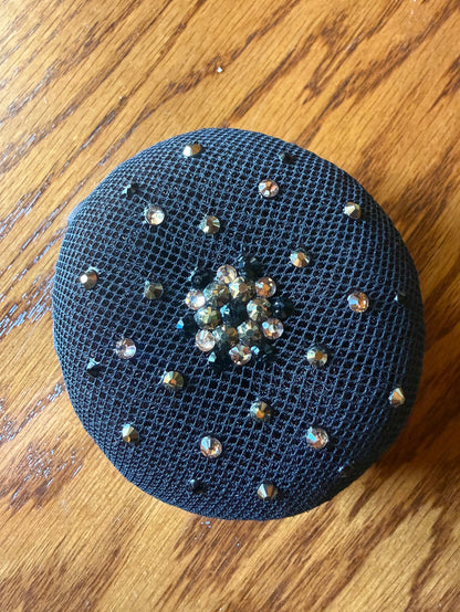 Bronze/Black Flower