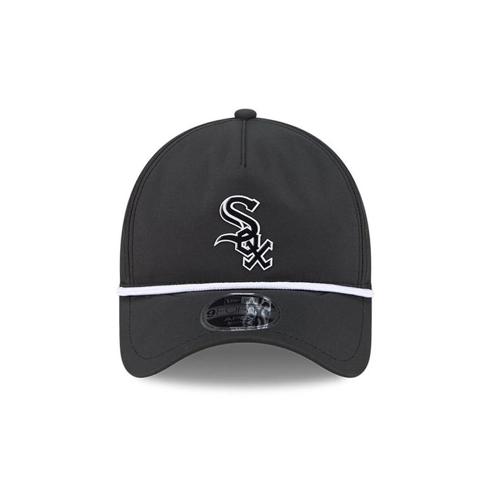 Pictured is this MLB Quickstrike Chicago White Sox 9FORTY Apex cap in black. 2