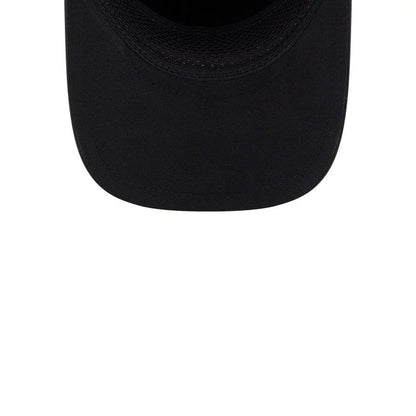 Pictured is this MLB Quickstrike Chicago White Sox 9FORTY Apex cap in black. 7
