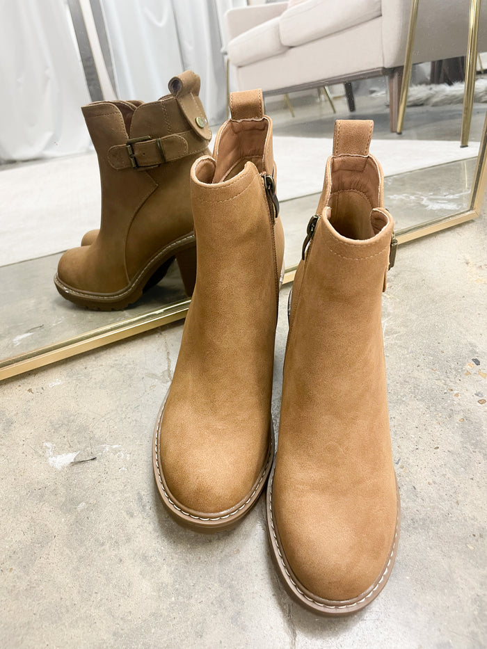 Corkys Good Call Bootie-Camel