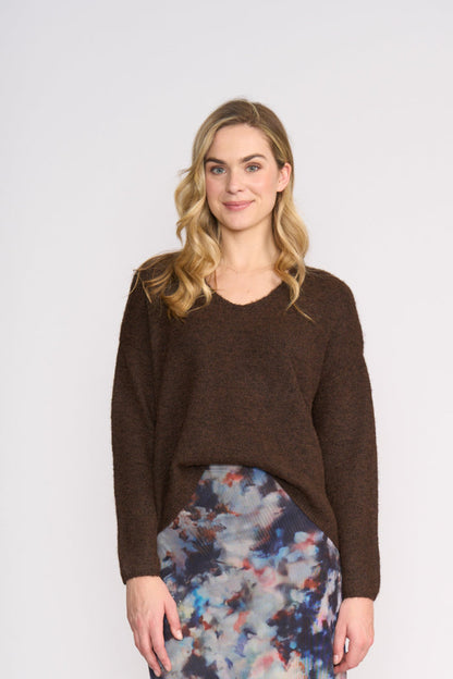 Foil FO8075 Jumper Half Jumper Ground Coffee on model Shop Foil at Dotique
