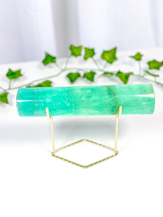 Green Emerald Fluorite Bracelet Stand (95B)