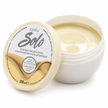 Italwax Solo Microwaveable Film Wax Depilation Kit White Chocolate 250ml with cocoa butter, showing the creamy stripless film wax inside the pot.