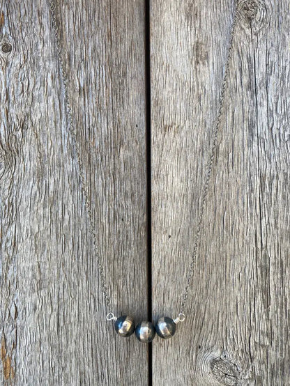 J Forks Navajo Pearl Everyday Necklace