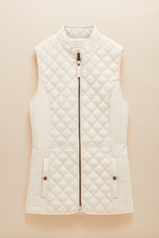 A true Joules classic, the Minx gilet is one of those layers you’ll reach for again and again. Light yet warm, it features timeless diamond quilting, a zip-through front and subtle shaping through the sides for a flattering fit.