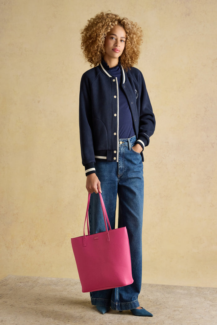 Shop Joules at Dotique for colourful, feel-good womenswear. From everyday Breton tops to cosy fleeces and dresses, discover timeless British style. Shop Joules Jemima Pink Shopper bag at Dotique.