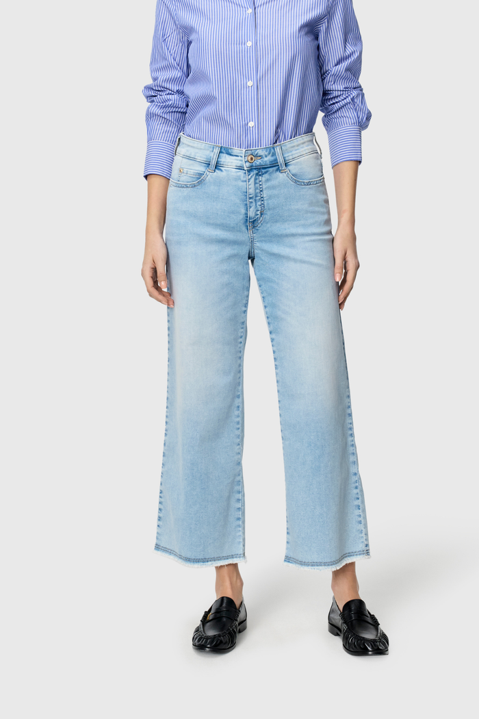 Model wearing MAC Jeans 5438-90-D237 Dream Wide Cropped Light Azure Blue by Mac Jeans, shop Mac Jeans at Dotique.