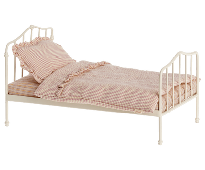 Metal Bed - Miniature