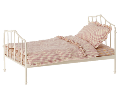 Metal Bed - Miniature
