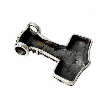 The back of the solid silver Mjolnir pendant, showing the .925 hallmark stamp.