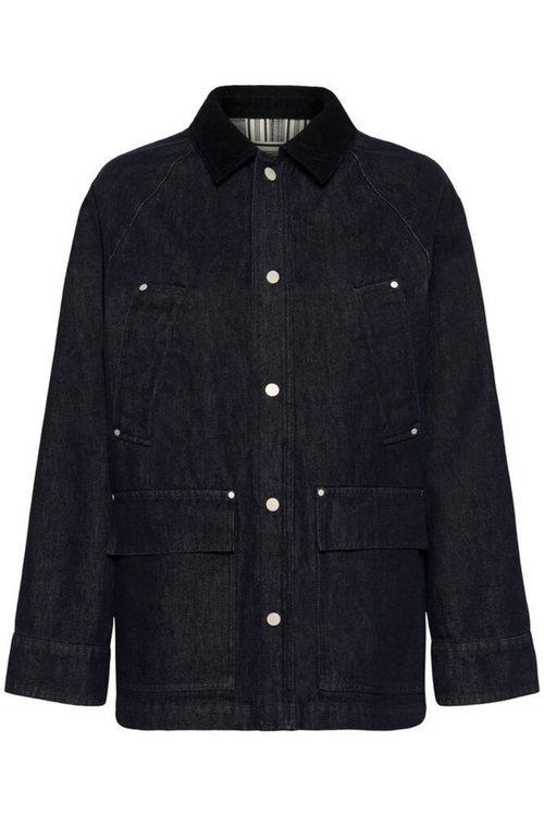 Relaxed oversize denim jacket in rinse blue by Part Two. A timeless cotton layer with long sleeves and patch pockets. Shop now at Dotique.