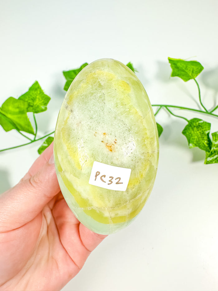 Pistachio Calcite Shiva (PC32)