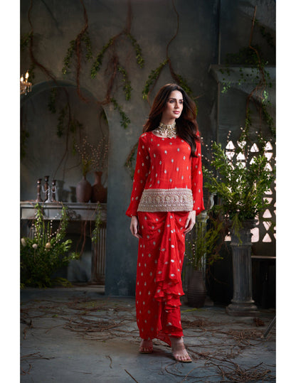 Red drop sleeve evening wear outfit for women