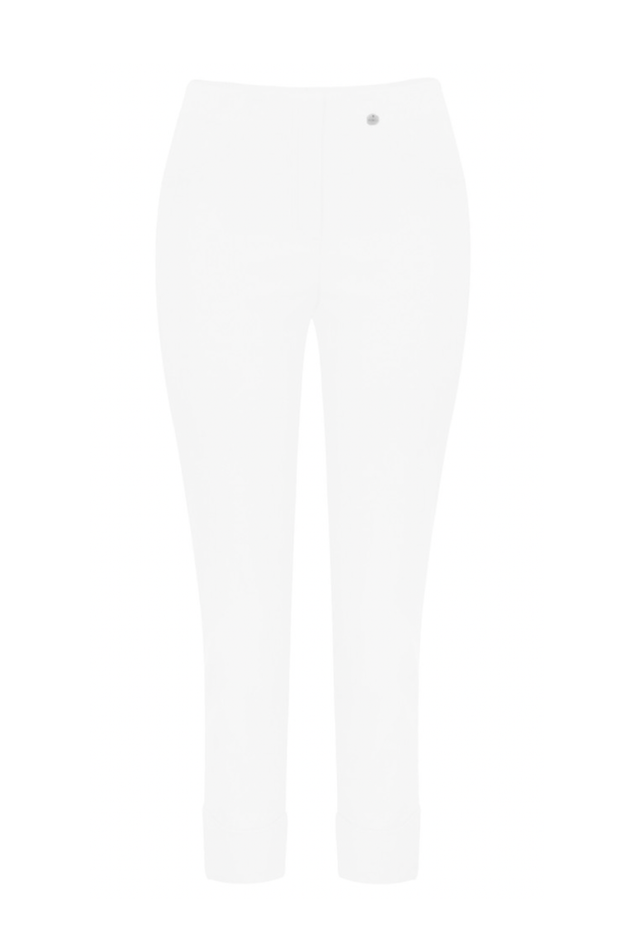 The Robell Bella 09 Trousers are a must-have for effortless everyday style, offering a sleek and tailored look with ultimate comfort. Shop Robell at Dotique.