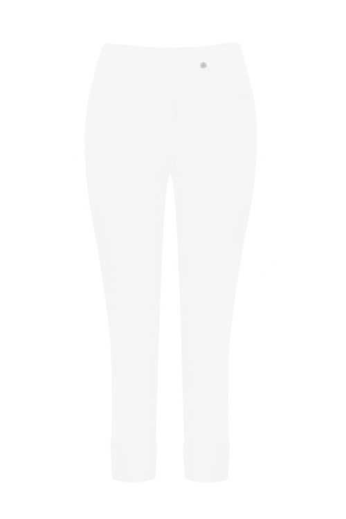 The Robell Bella 09 Trousers are a must-have for effortless everyday style, offering a sleek and tailored look with ultimate comfort. Shop Robell at Dotique.