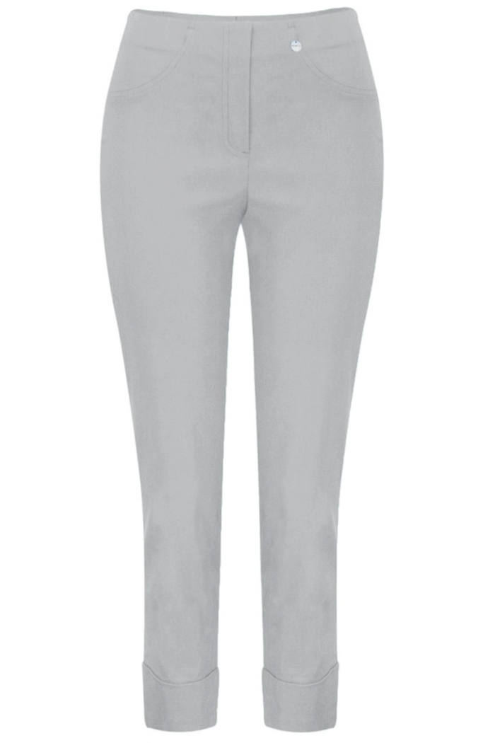Robell Bella 09 trousers in stretch bengaline with a flattering pull-on fit. Smart, comfortable and easy to wear. Shop now at Dotique