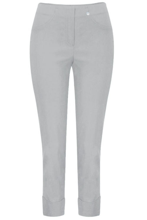 Robell Bella 09 trousers in stretch bengaline with a flattering pull-on fit. Smart, comfortable and easy to wear. Shop now at Dotique