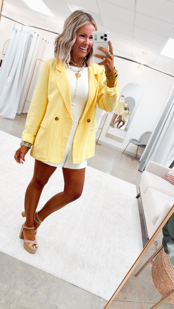 The Power Move Blazer-Yellow