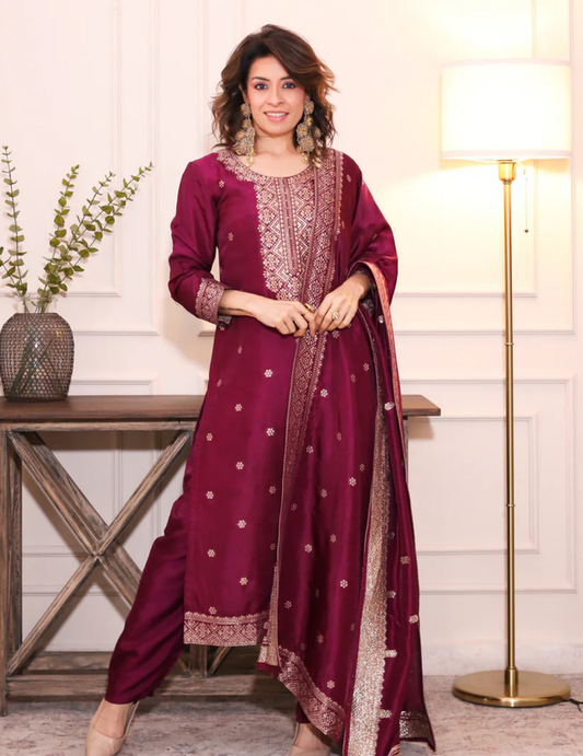 Zarmina Wine Brocade Silk Kurta Set