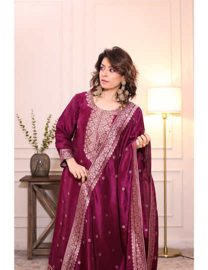 Zarmina Wine Brocade Silk Kurta Set