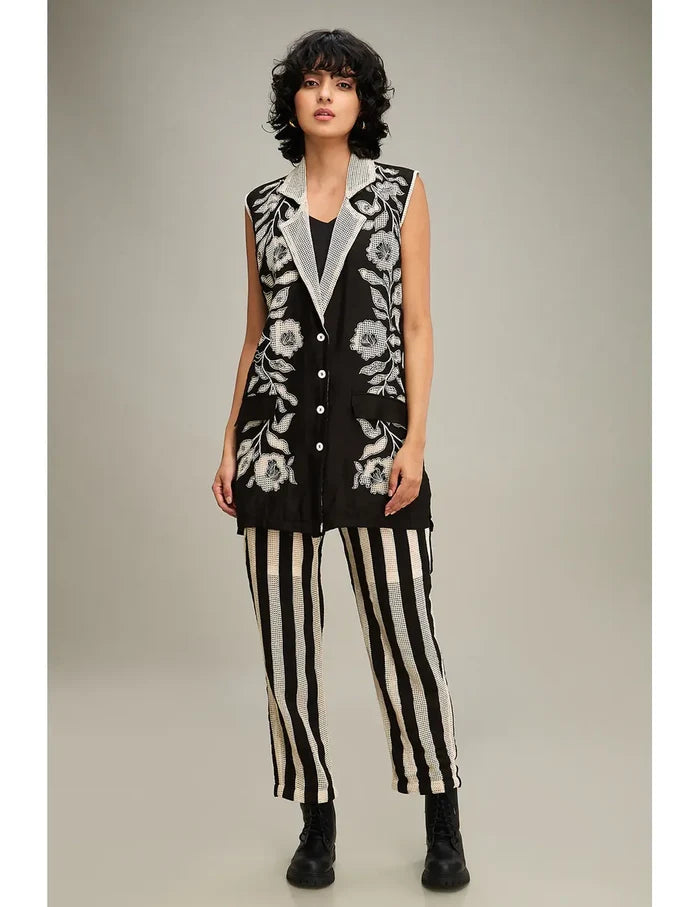 Zinnia Applique Blazer Set